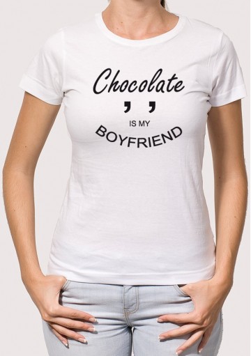 Camiseta Chocolate is my Boyfriend